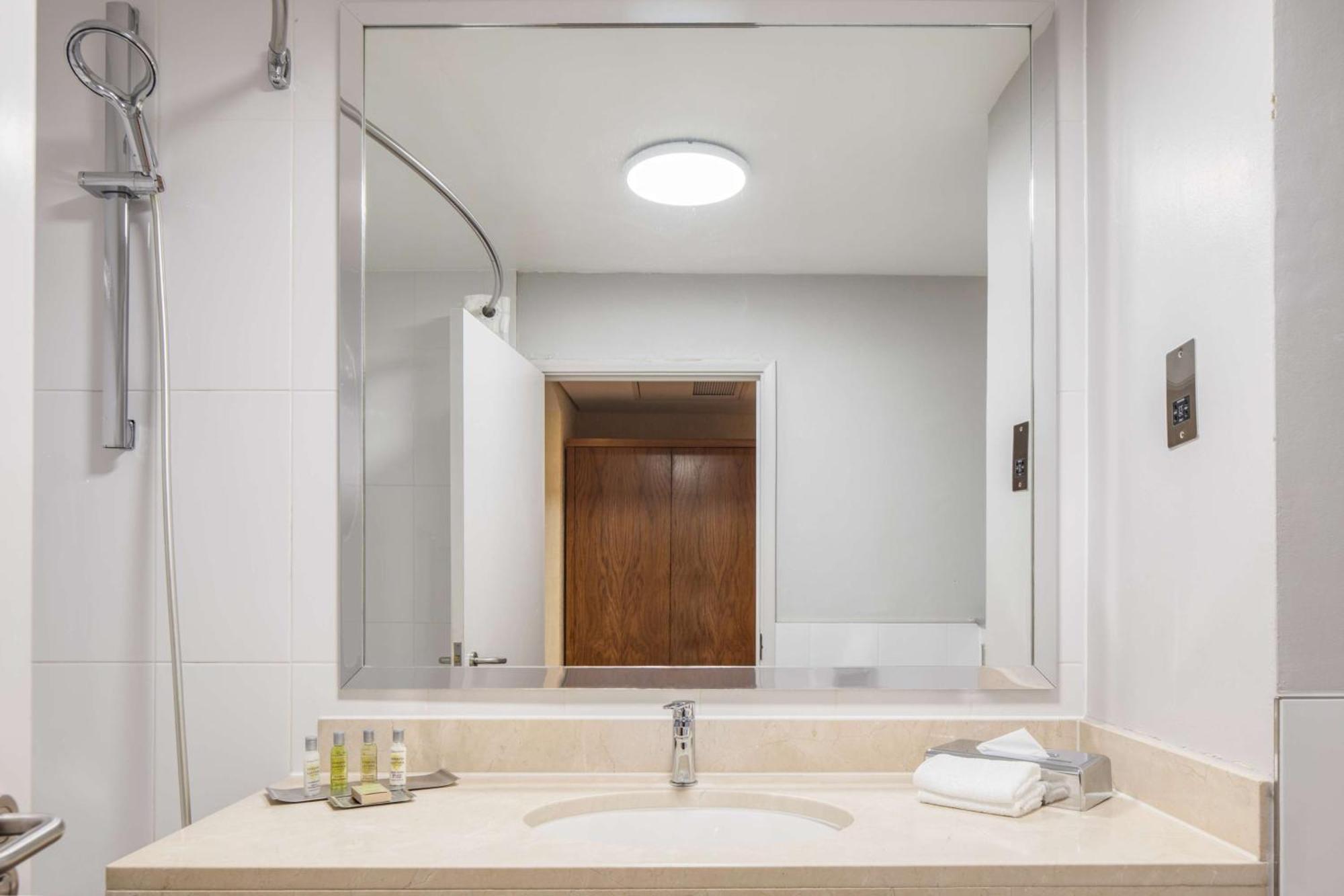 Orida Hotels Newbury Νιούμπερι Εξωτερικό φωτογραφία